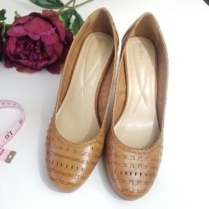 Andrew Geller brown leather weaved pumps Size 10